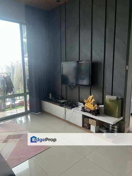 Renovated With High Floor G&G Service Apartment @ Greenfield Residence Tampoi For Sale, Johor, Tampoi