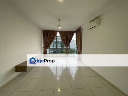 Freehold Partially Furnished G&G Condominium @ The Seed Sutera Utama For Sale , Johor, Skudai