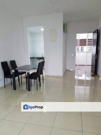 Freehold G&G With 3 Rooms Service Apartment @ Sky Breeze Bukit Idah For Sale , Johor, Johor Bahru