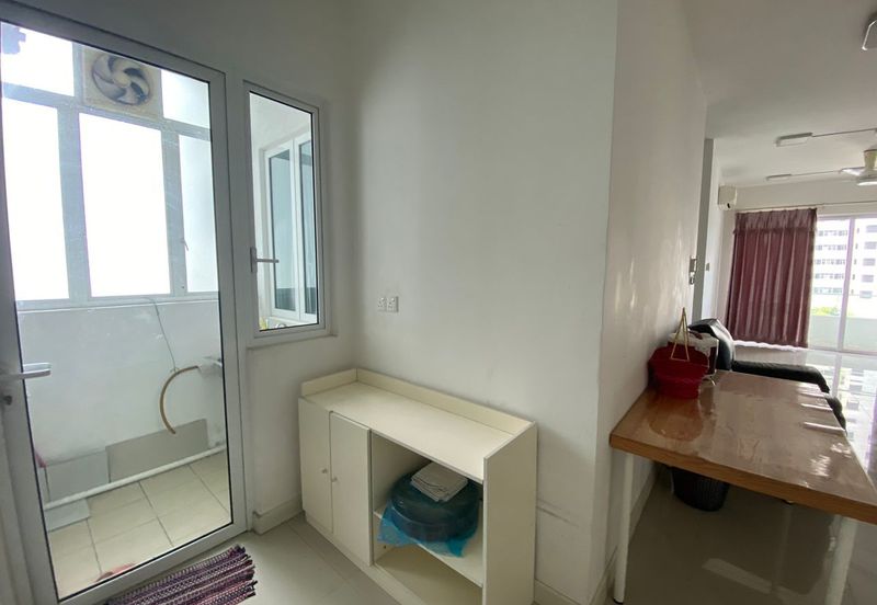 Scenaria (Laman Scenaria Kiara)