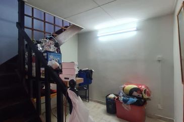 Taman Kinrara Seksyen 1