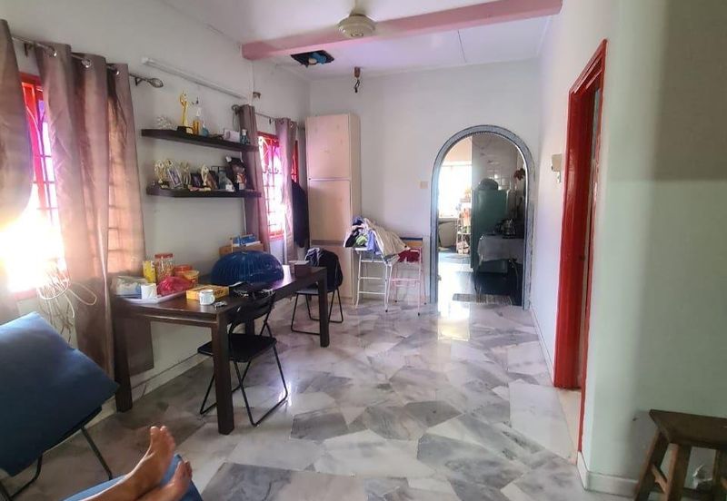 Taman Kinrara Seksyen 1