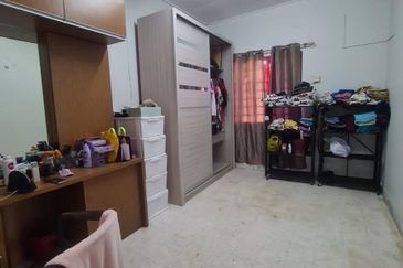 Taman Kinrara Seksyen 1