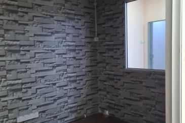 Parklane OUG Service Apartment