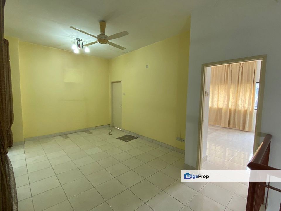 Taman Residensi Three Storey House . Extra long area, Kuala Lumpur, Jalan Ipoh