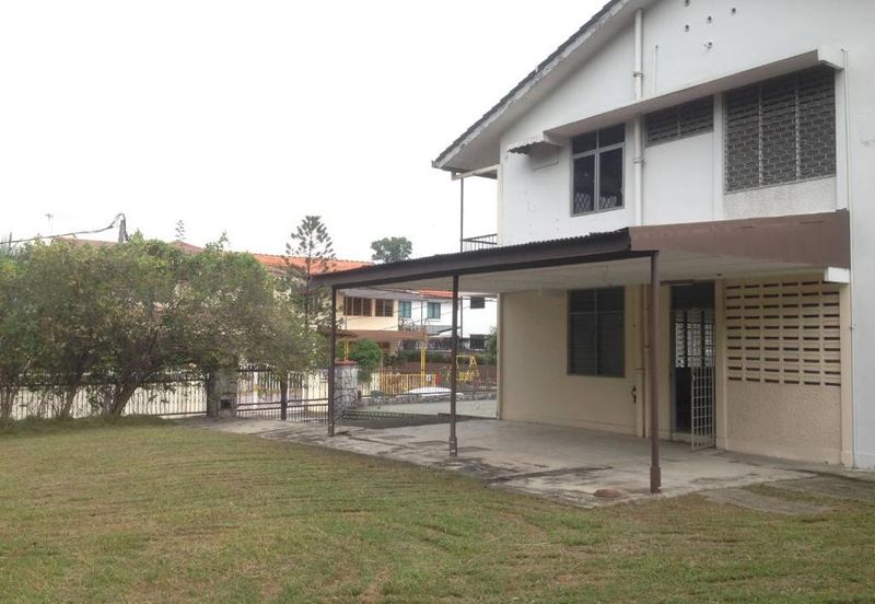 TAMAN OUG SEMI D ( SPACIOUS LAND)