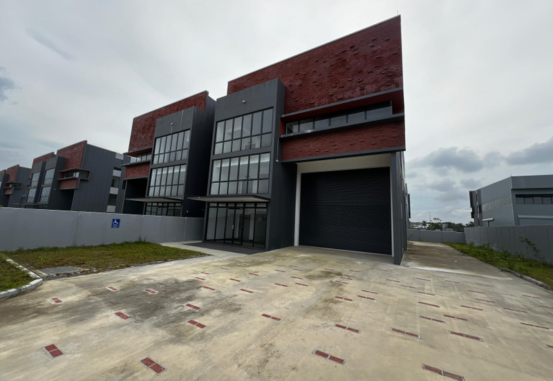 Elmina Business Park