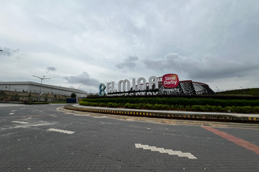 Elmina Business Park