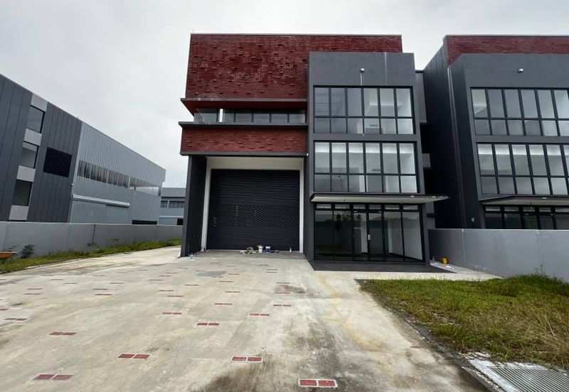 Elmina Business Park