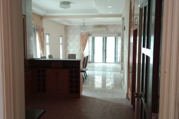 Taman Impian Indah (Paragon Heights)