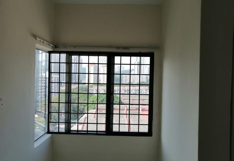 Plaza Sinar Apartment