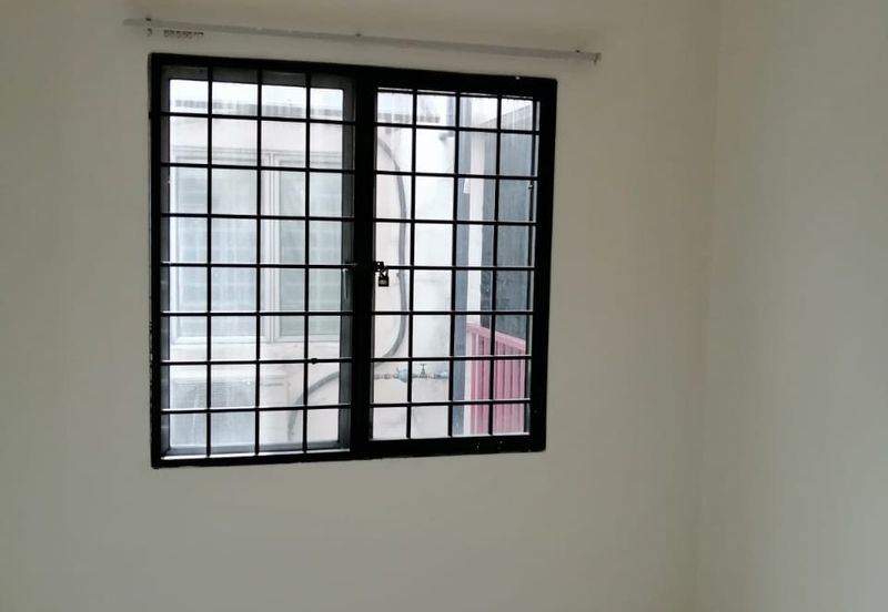 Plaza Sinar Apartment