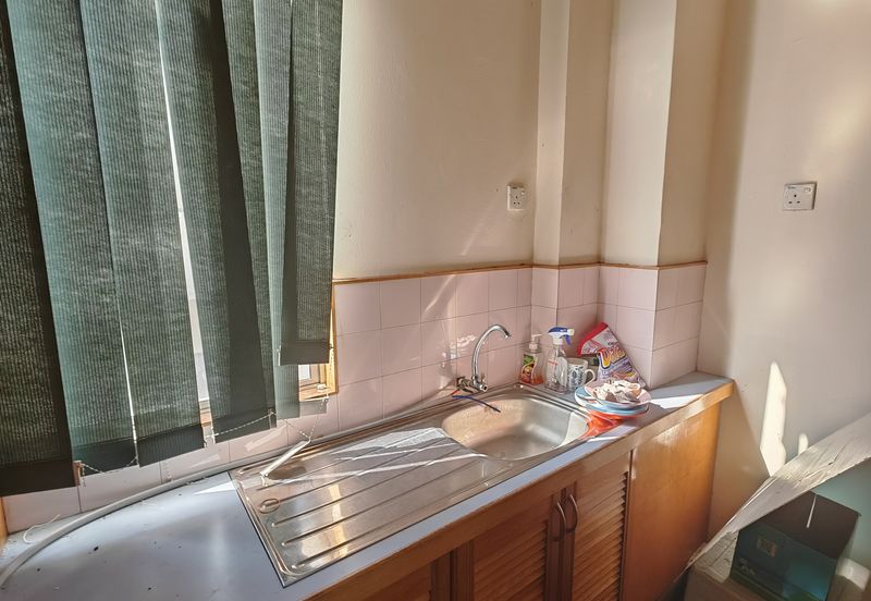 Medan Putra Business Centre