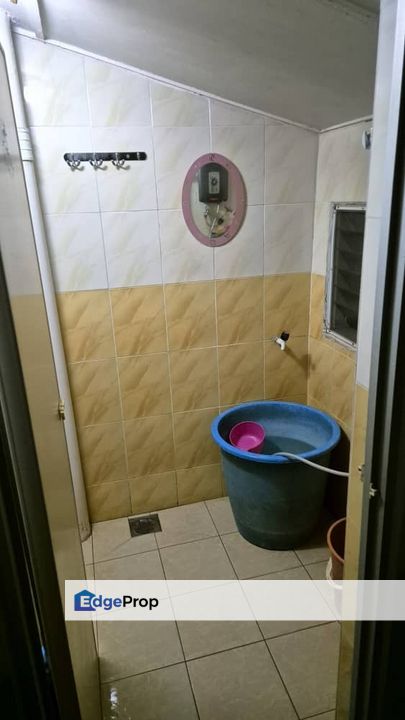 Taman Eastern Double Storey House For Sale , Free Hold, Kuala Lumpur, Batu 