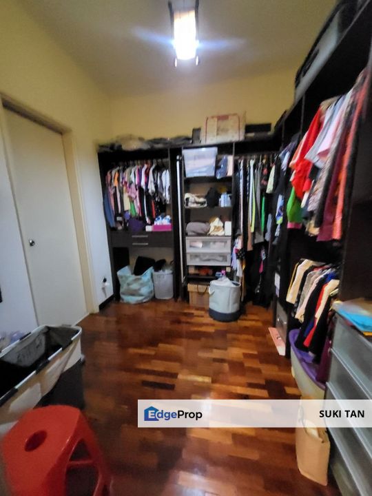 Taman Esplaned Two And Half Storey House For Sale, Kuala Lumpur, Bukit Jalil