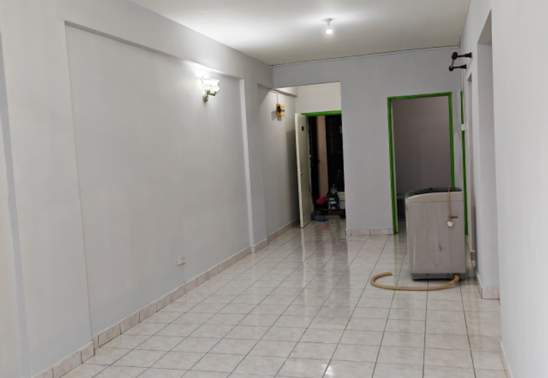 Plaza Sinar Apartment