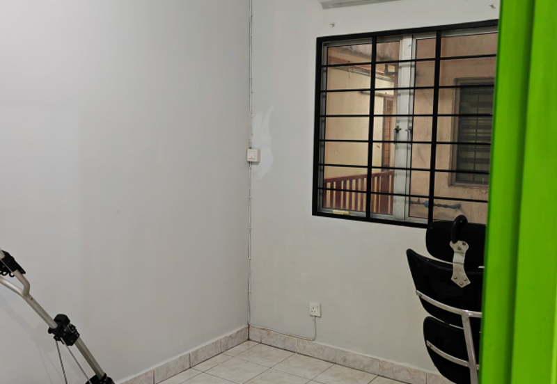 Plaza Sinar Apartment