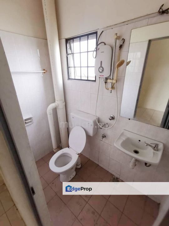 Plaza Sinar Apartment For Sale , Corner unit, Kuala Lumpur, Segambut