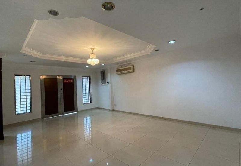 Taman OUG 2 Storey Semi D For Sale 