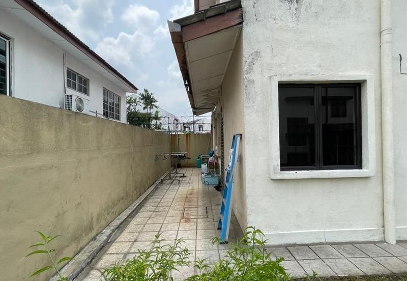 Taman OUG 2 Storey Semi D For Sale 