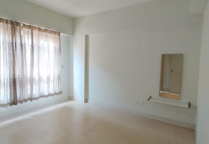 Anjung Hijau (Greenfield Apartment)