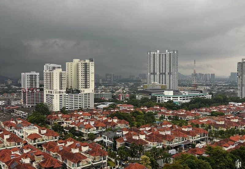 Desa ParkCity (Nadia Parkfront Condominium)