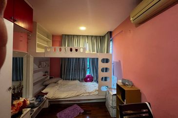 Desa ParkCity (Nadia Parkfront Condominium)