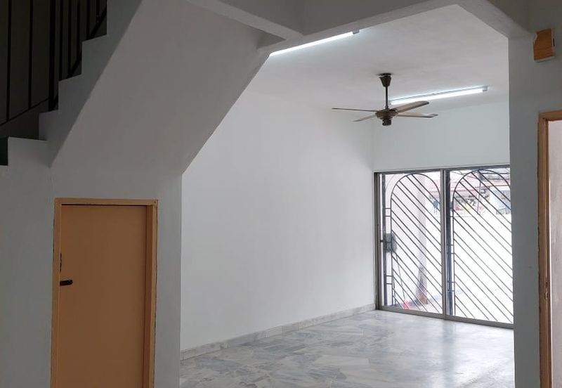 Taman Kinrara Seksyen 2