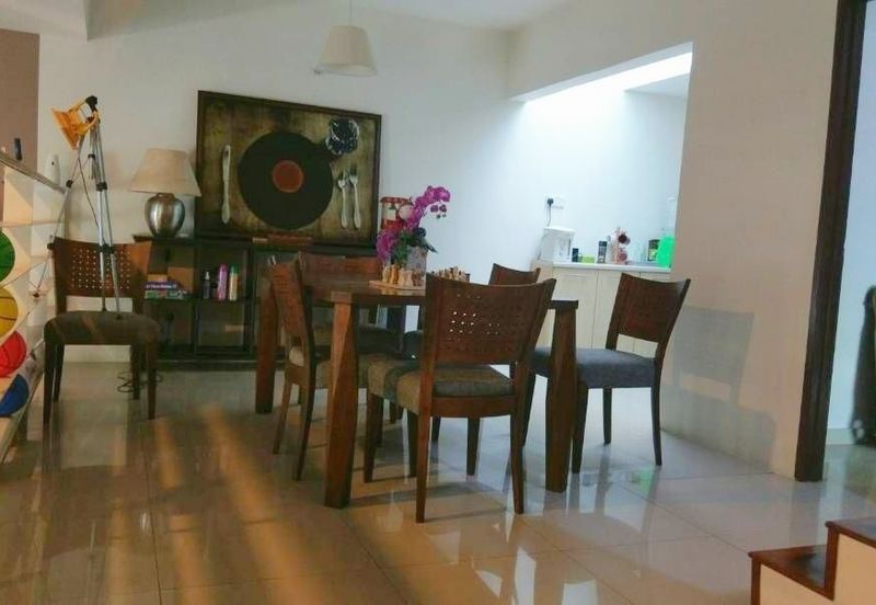 Jalan Taman Bukit Desa