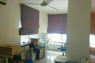 Jalan Taman Bukit Desa