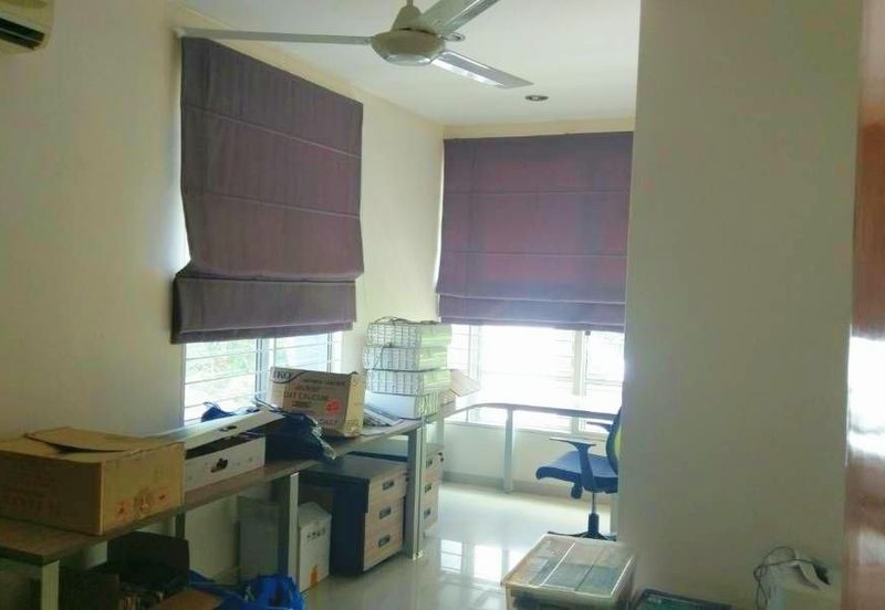 Jalan Taman Bukit Desa