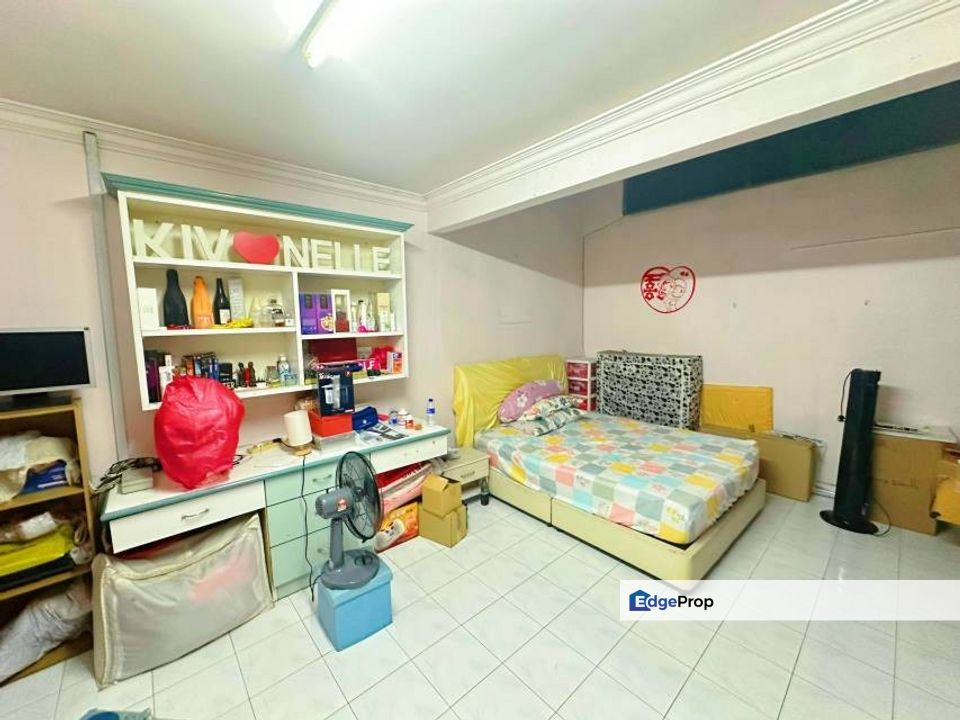 Taman Bukit Maluri 1.5 Storey End Lot House For Sale, Kuala Lumpur, Kepong