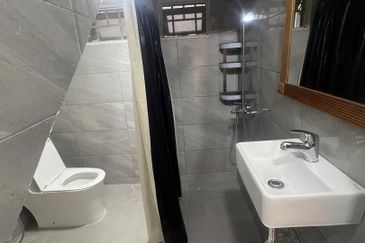 Jalan Sepadu, Taman United