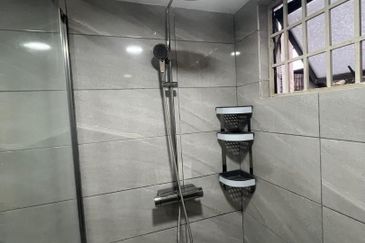 Jalan Sepadu, Taman United