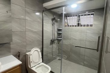 Jalan Sepadu, Taman United