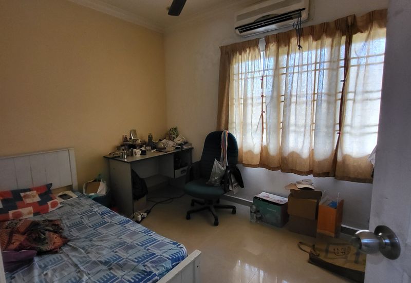 Jalan Sepadu, Taman United