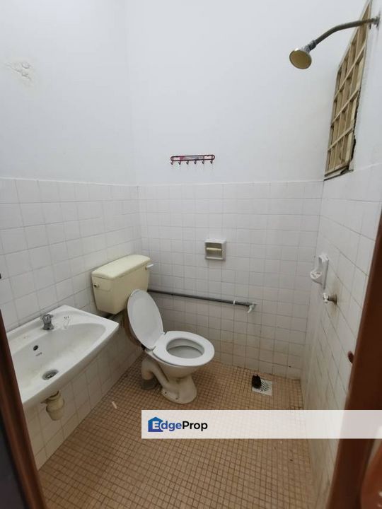 Puchong Perdana Single Storey House, Selangor, Puchong