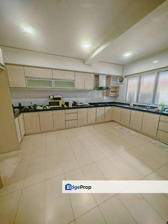 Taman Kepong Double Storey House For Sale , Free Hold, Kuala Lumpur, Kepong