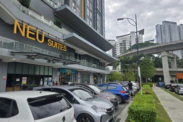 Nue Suites , off jalan ampang shop for sale