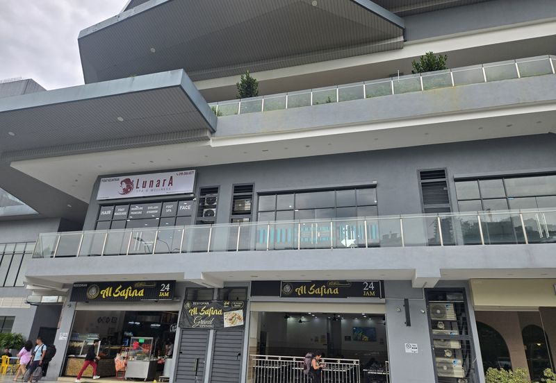 Nue Suites , off jalan ampang shop for sale