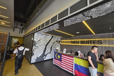 Nue Suites , off jalan ampang shop for sale