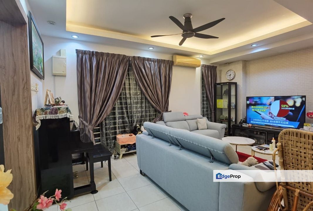 Taman Mutiara Indah Two And Half Storey Semi D House For Sale, Selangor, Puchong