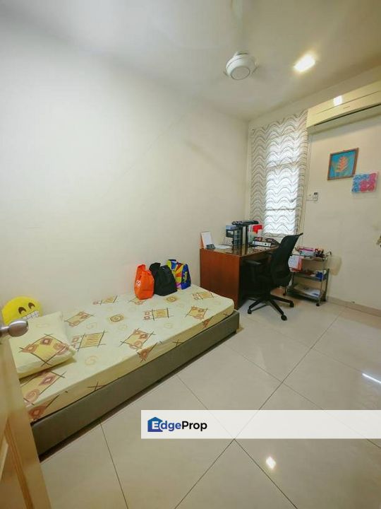 Taman Seri Bukit Segambut Three Storey House For Sale , Free hold, Kuala Lumpur, Segambut