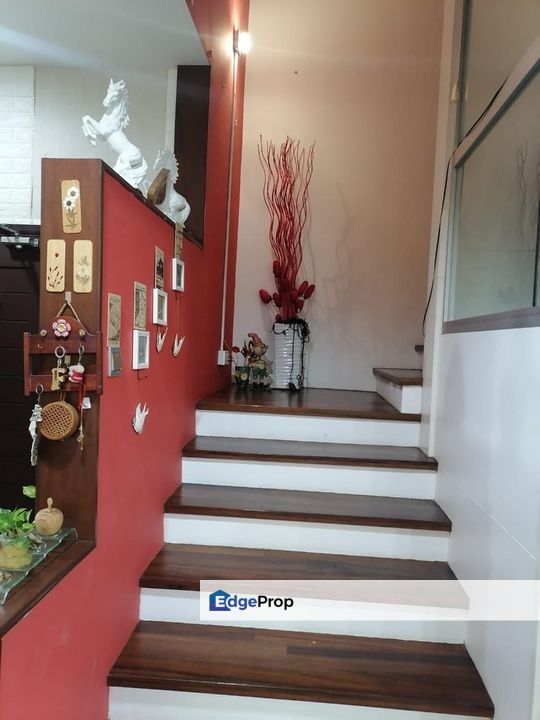 Taman Esplanad 2.5 Storey House For Sale , Move in condition, Kuala Lumpur, Bukit Jalil