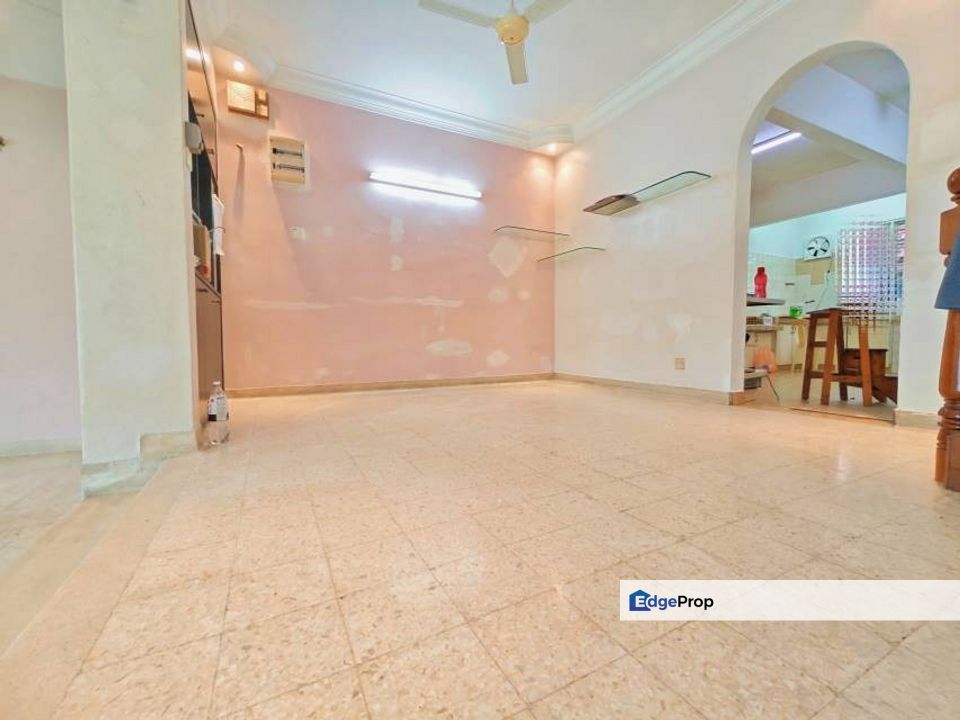 Taman Sinar Suria Two Storey End Lot House ,Free Hold, Kuala Lumpur, Kepong