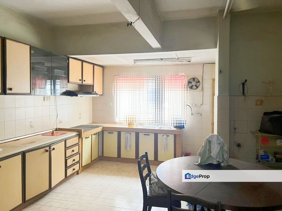 Taman Sinar Suria Two Storey House ,Free Hold, Kuala Lumpur, Kepong