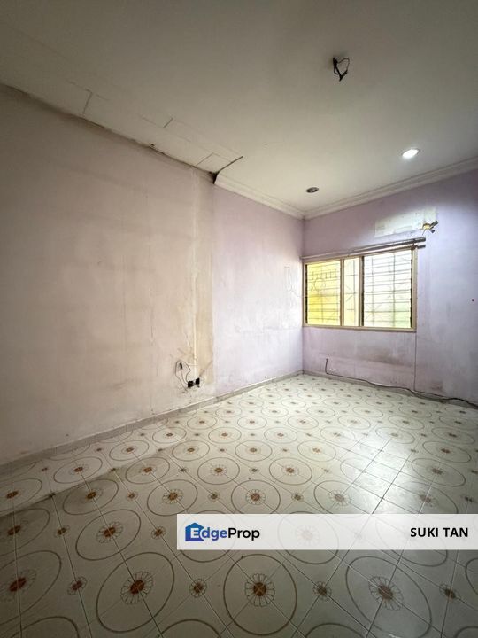 Taman Bukit maluri One Storey House For sale , Extra long unit , Kuala Lumpur, Kepong
