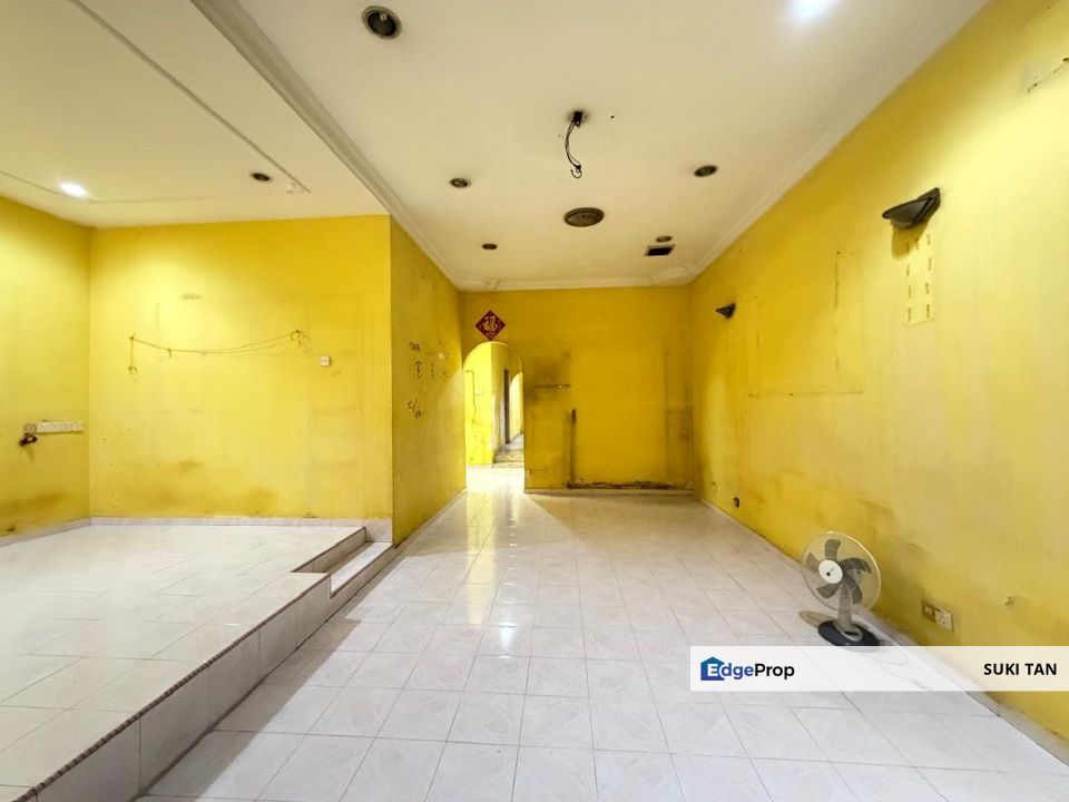 Taman Bukit maluri One Storey House For sale , Extra long unit , Kuala Lumpur, Kepong