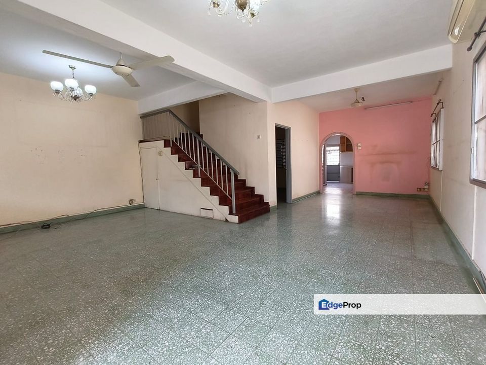 Taman Kepong Double Storey End Lot House For Sale, Kuala Lumpur, Kepong