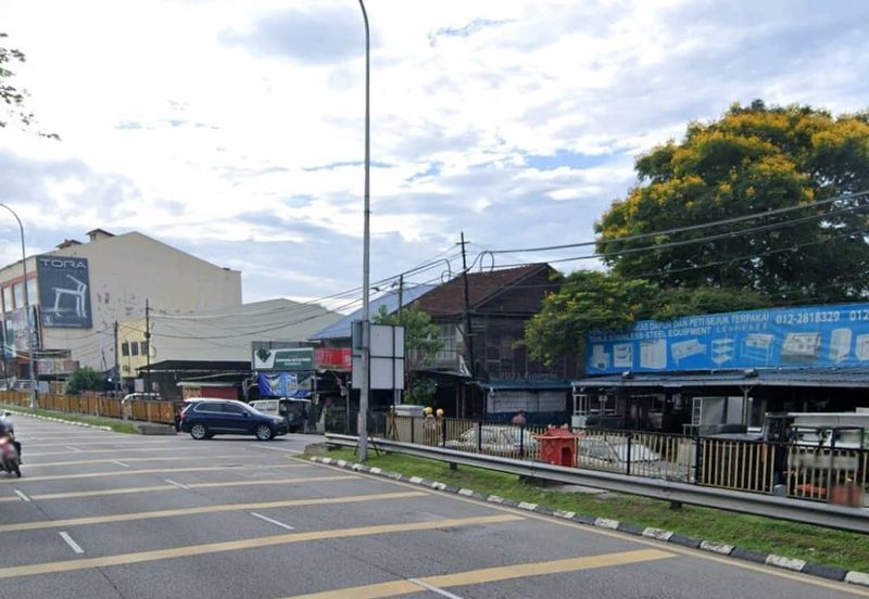 Jinjang selatan 3sty shop Facing Main Road , kepong , Jalan Kuching,